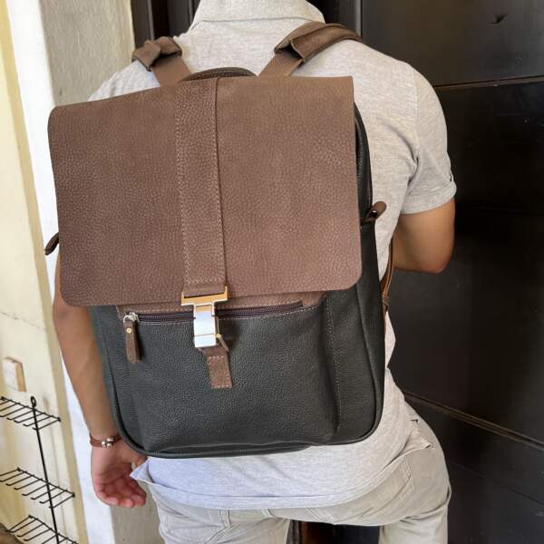 ISTIO BACKPACK black- brown leather
