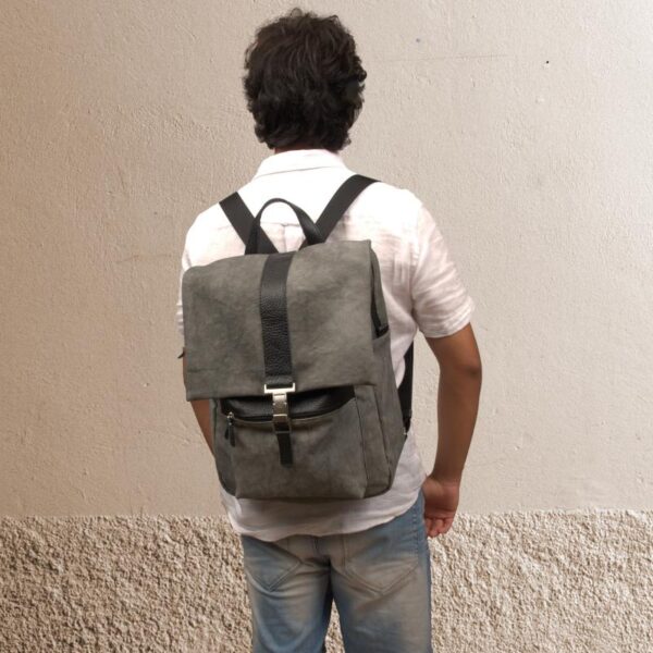 ISTIO BACKPACK grey canvas – black leather