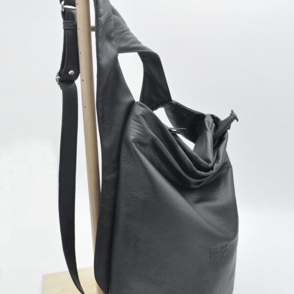 LAOURA BACKPACK black leather