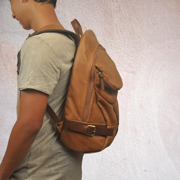 NOTA BACKPACK noce color leather